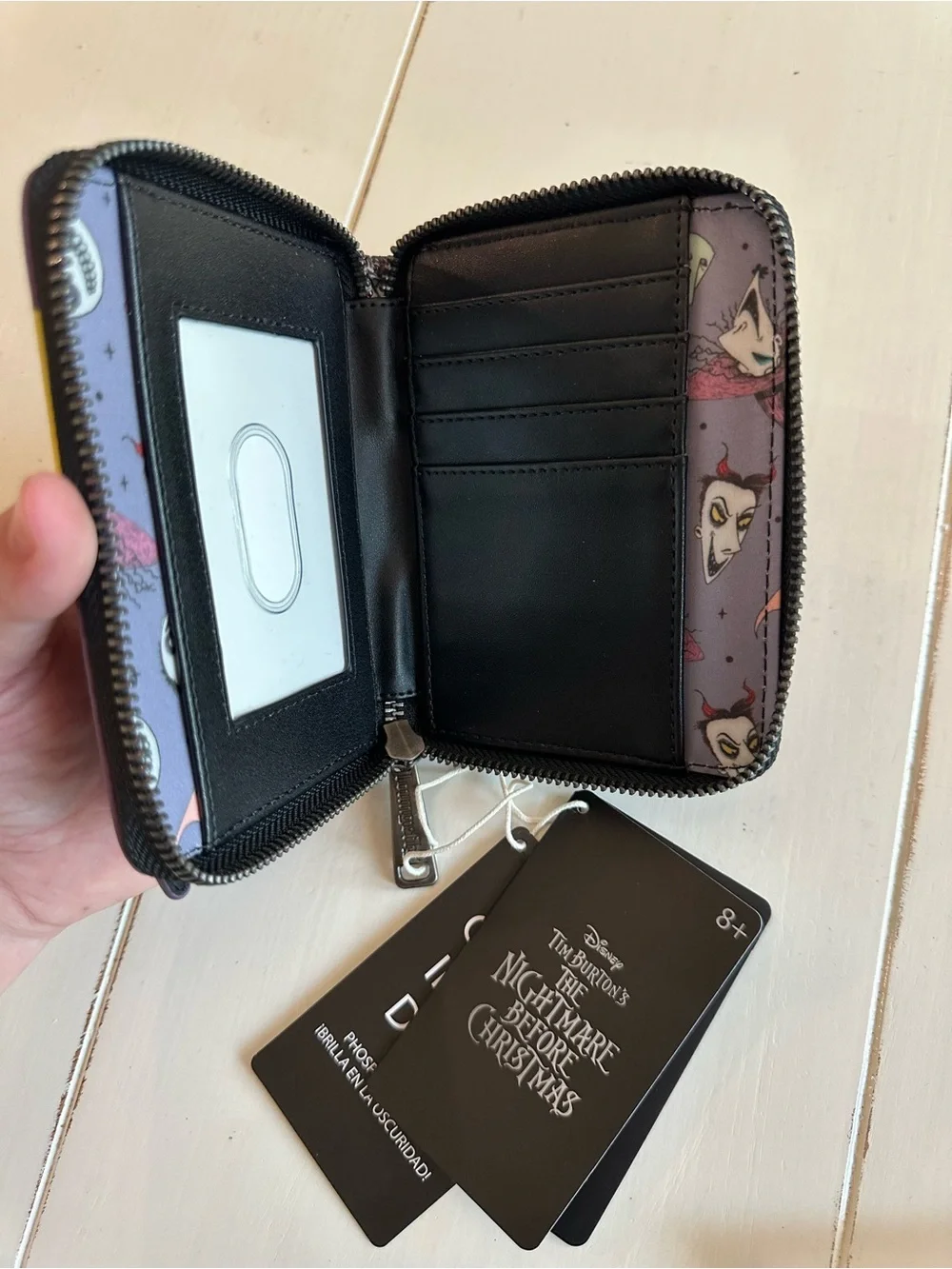Disney loungefly zip